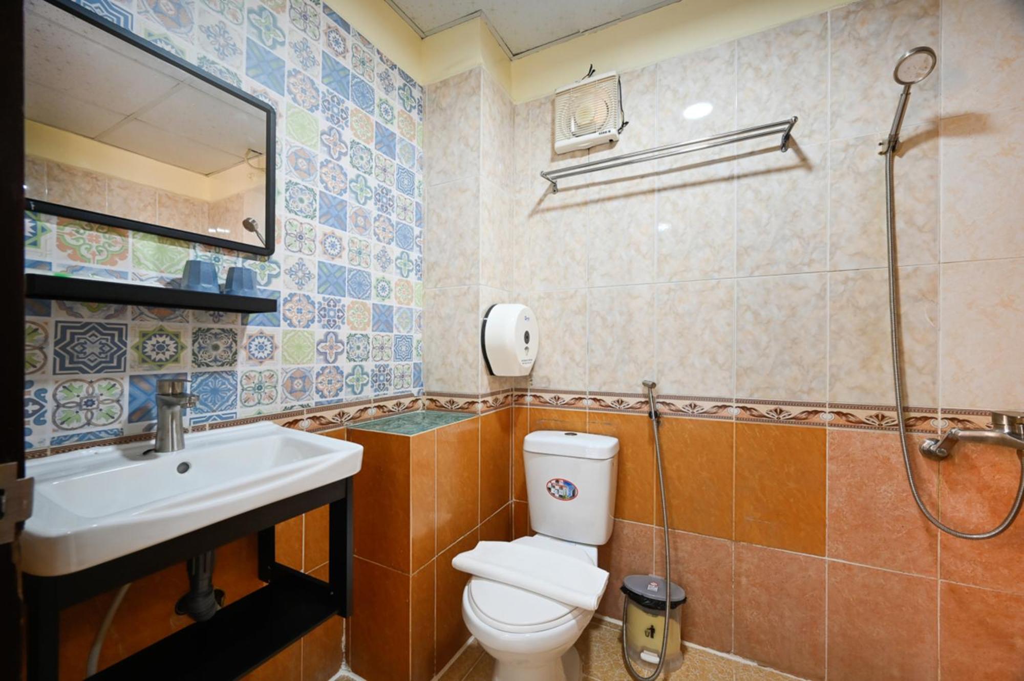 Rainbow Airport Hotel Ho Chi Minh City