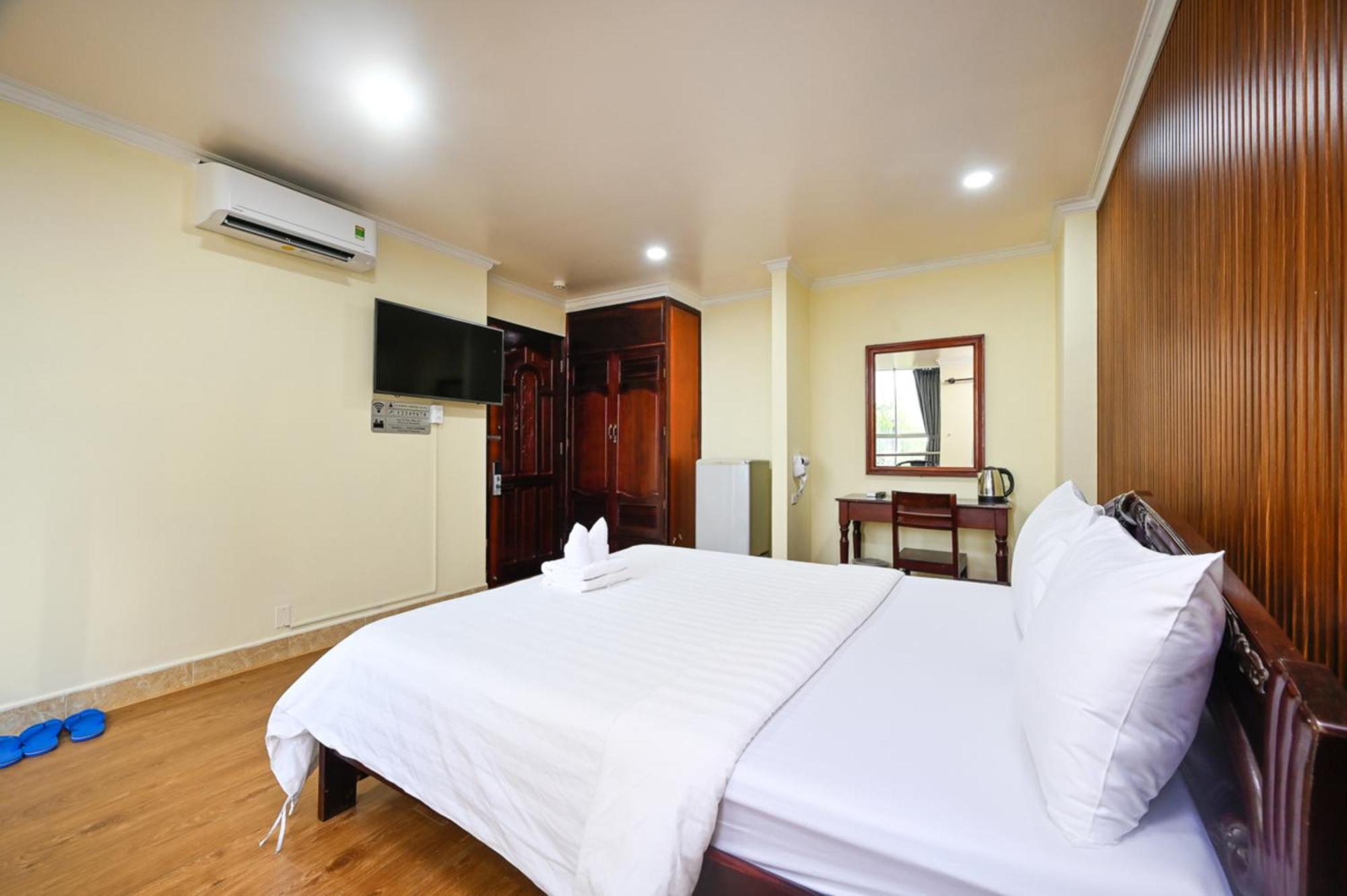 Hotel Rainbow Airport 3*